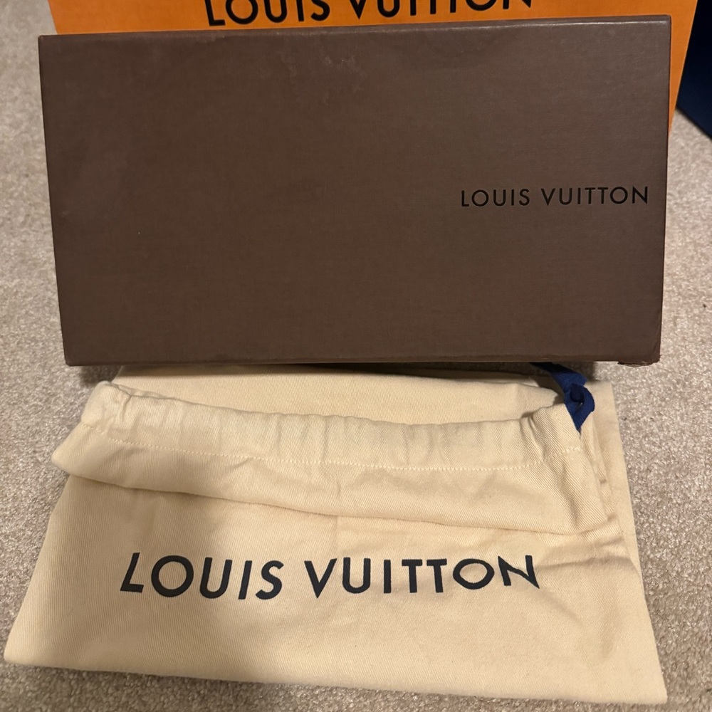 Louis Vuitton shoe box and dustcloth